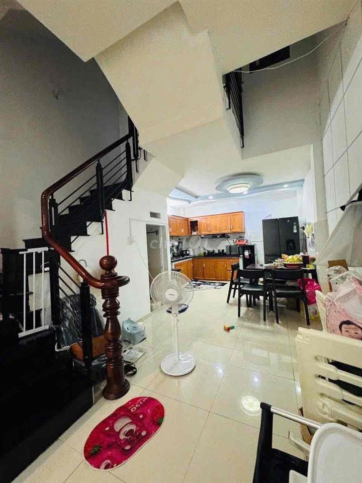 bán nhà hẻm xe hơi đường Phạm Văn Chiêu phường 16
