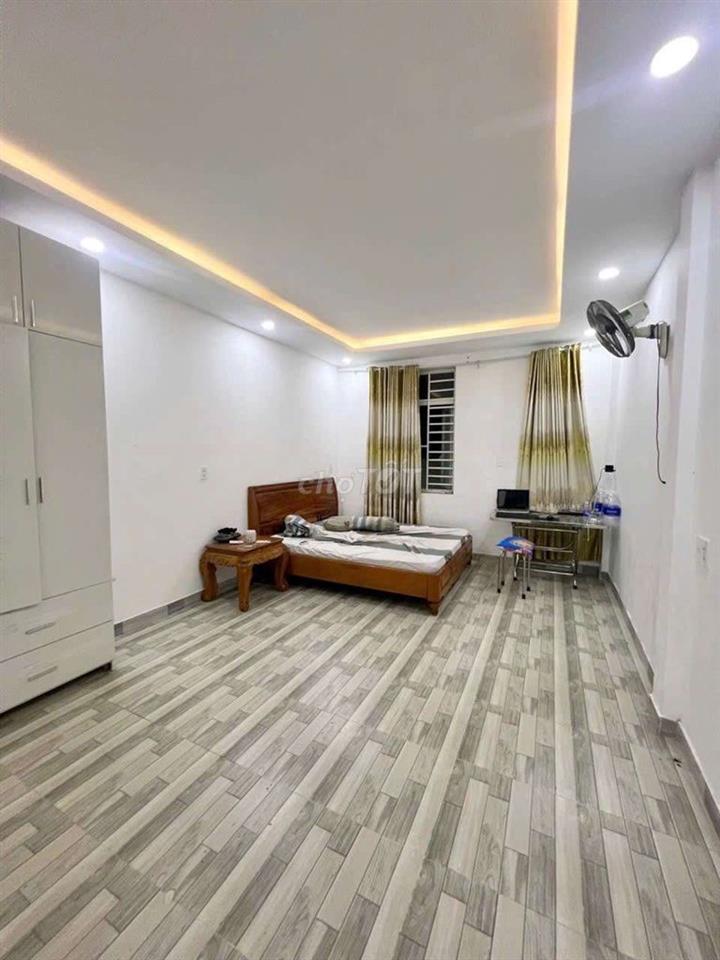 TÂN PHÚ HIẾM CÓ-RỘNG ĐẸP RẼ-BÁN NHÀ 4×14-4TẦNG-ĐƯỜNG BỜ BAO -SÁT AEON