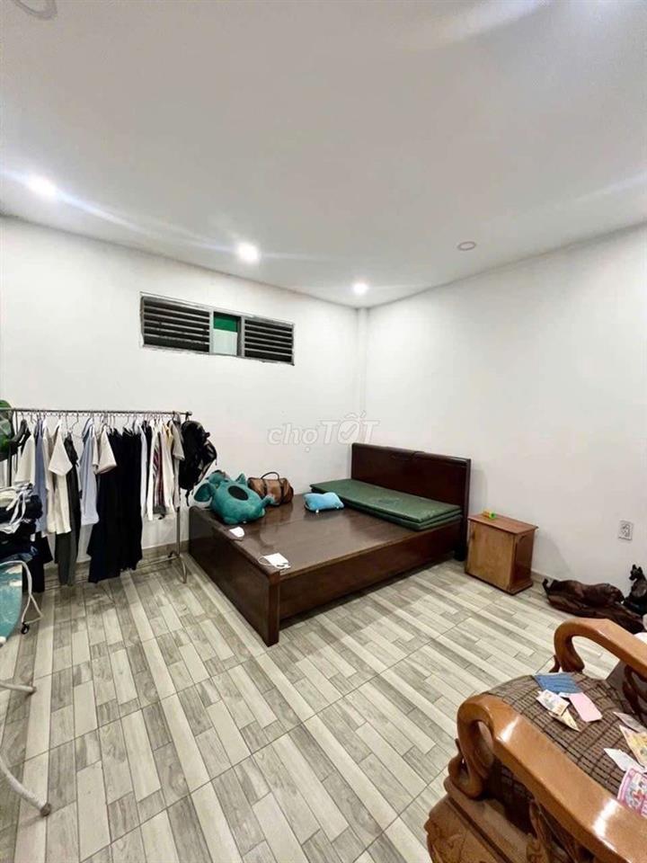 TÂN PHÚ HIẾM CÓ-RỘNG ĐẸP RẼ-BÁN NHÀ 4×14-4TẦNG-ĐƯỜNG BỜ BAO -SÁT AEON