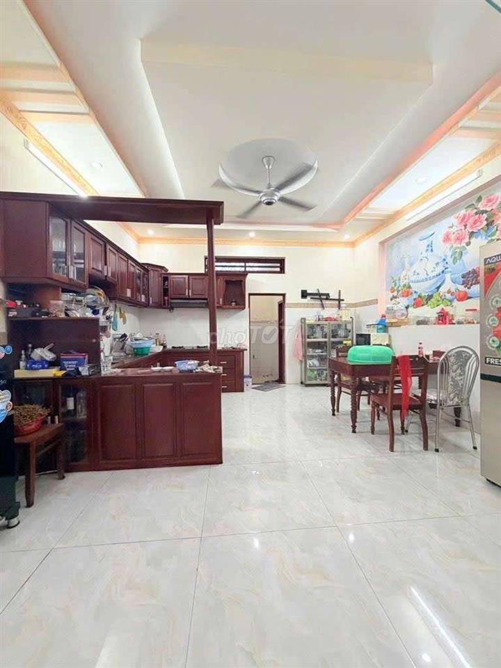 QUẬN TÂN PHÚ-TÒA NHÀ TO-DÒNG TIỀN CAO-NHÀ 5×20-6 TẦNG-HẺM 8M-GÒ DẦU 