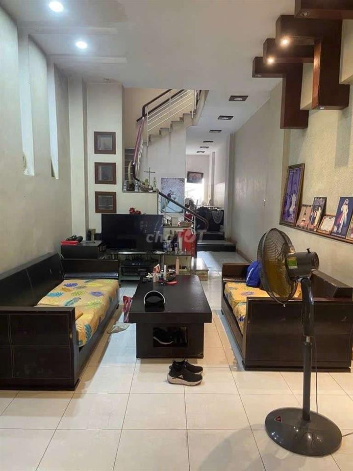 HIẾM CÓ-RỘNG ĐẸP RẼ-KẸT BÁN NHÀ 4×15-3 TẦNG-HXH  BÙI QUANG LÀ GÒ VẤP 