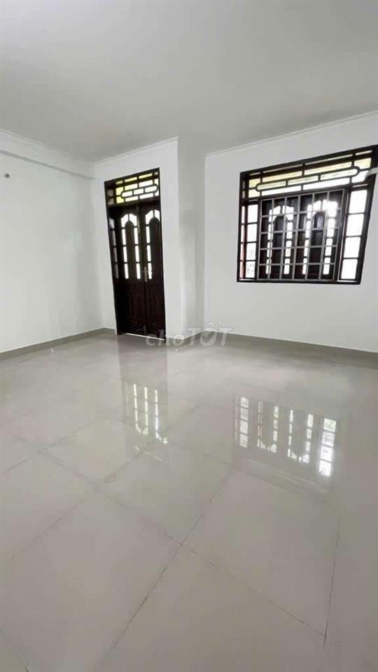 HIẾM QUÁ HIẾM-RỘNG ĐẸP RẼ-BÁN NHÀ 5×12-3TẦNG-HXH TRƯỜNG CHINH TÂN PHÚ