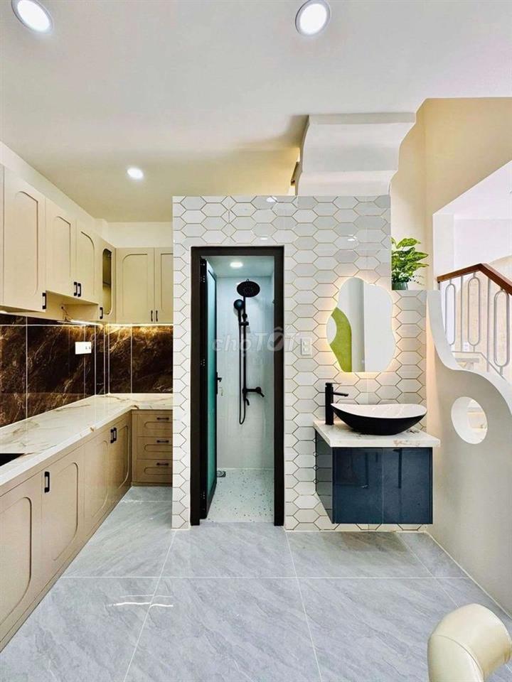 CỰC HOT - CHỈ 5.67 TỶ SỞ HỮU NHÀ 3 TẦNG GÒ VẤP NGAY TRUNG TÂM