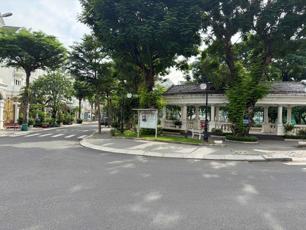 Biệt thự khu Compound Cityland Garden Hill Gò Vấp