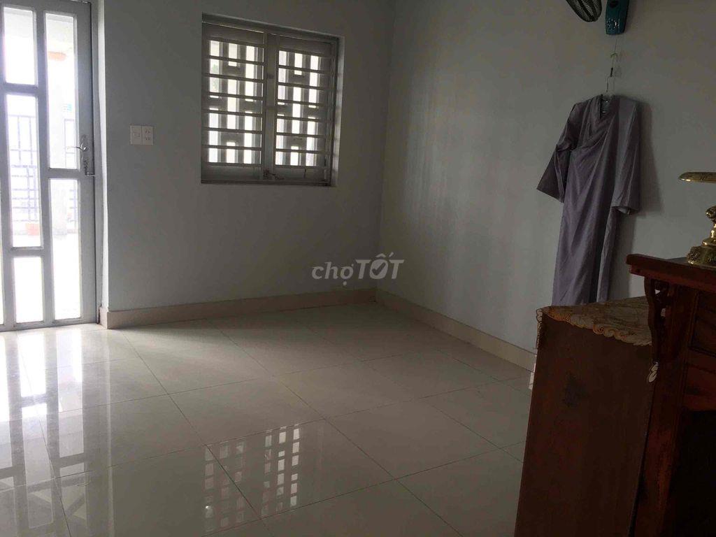 Nhà 4 tầng Bùi Quang Là, hxh, tiện ở hoặc cho thuê, giá 4.7 T TL