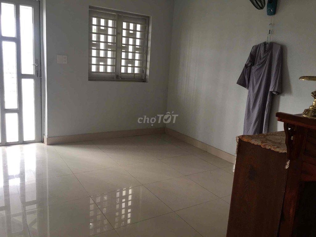 Nhà 4 tầng Bùi Quang Là, hxh, tiện ở hoặc cho thuê, giá 4.7 T TL