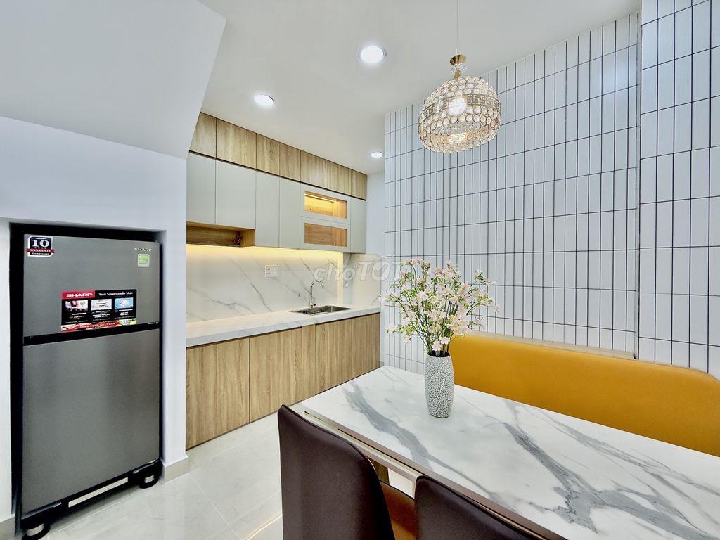 NHÀ ĐẸP NGAY CHỢ BÀ CHIỂU, TIỆM VÀNG MI HỒNG -  4PN - CHỈ NHỈNH 5 TỶ