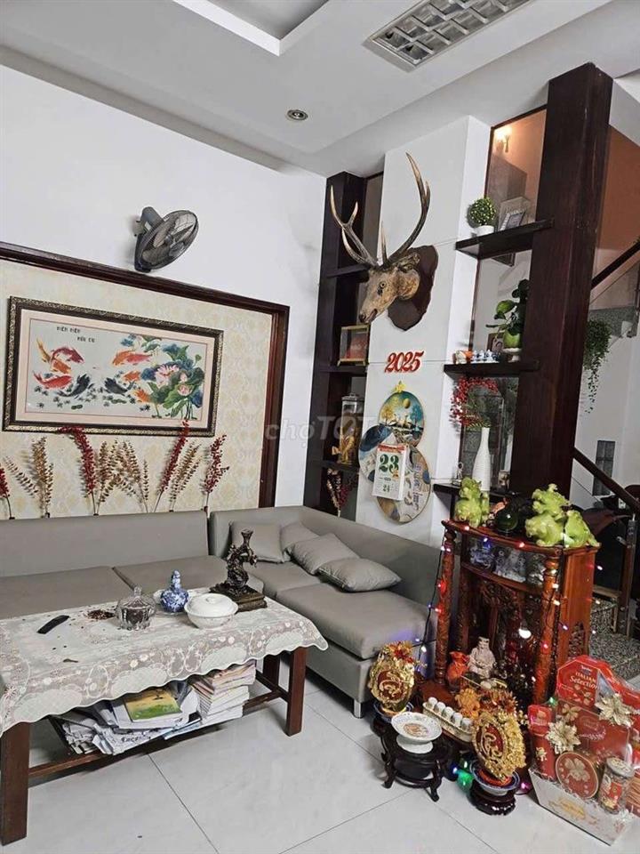 Nhà Phố - KDC Hồng Long - cần bán gấp