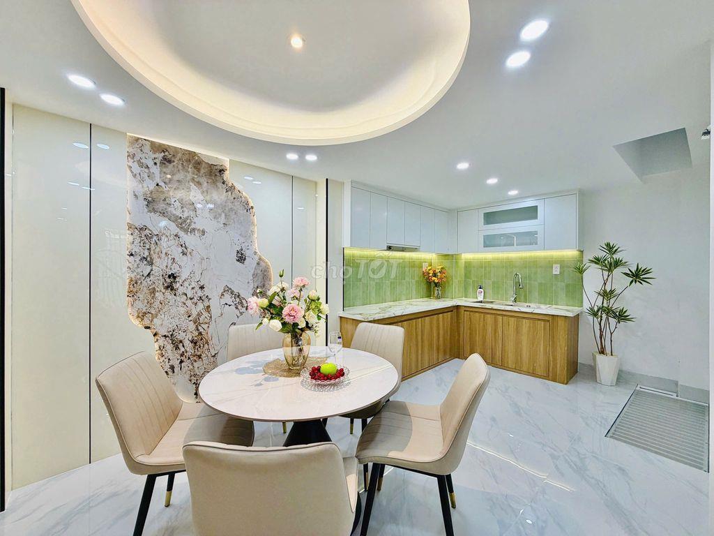 Nhà đẹp 42.5m2 nở hậu xây mới 5T, 4PN có PN trệt P. Hạnh Thông 6.98 tỷ