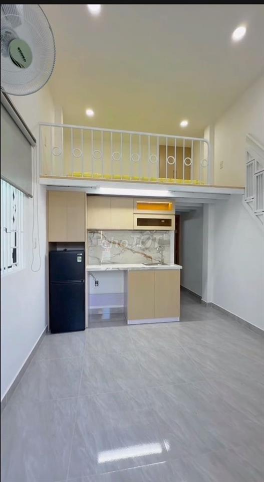 Phòng xây mới đầy đủ nội thất Gò Vấp sát Sân bay giáp Phú Nhuận