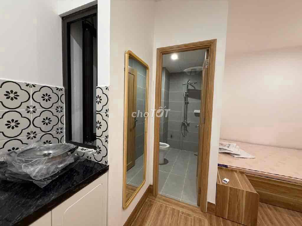 10x16m, đúc 6 tấm 716m², sau mặt tiền giá 17.6 tỷ