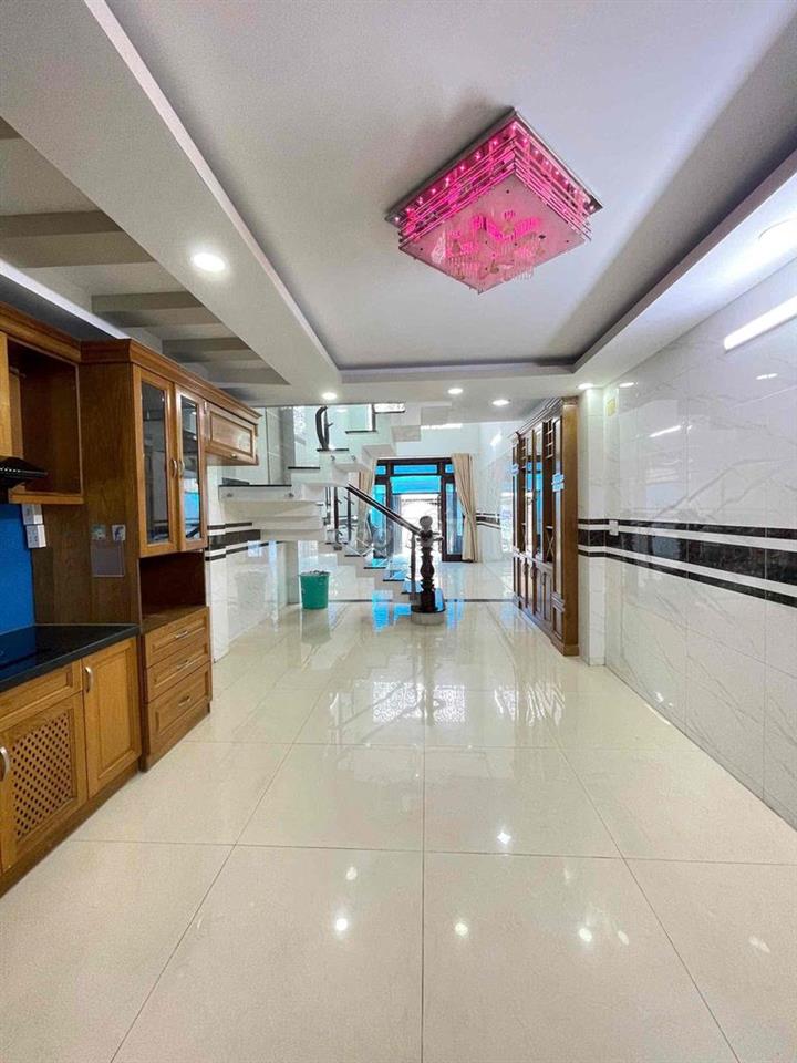 Nhà bán HXH 6m, KDC sầm uất, tiện kinh doanh
