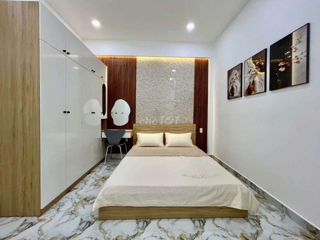 Nhà 3pn đừong Quang trung f10 gò vấp