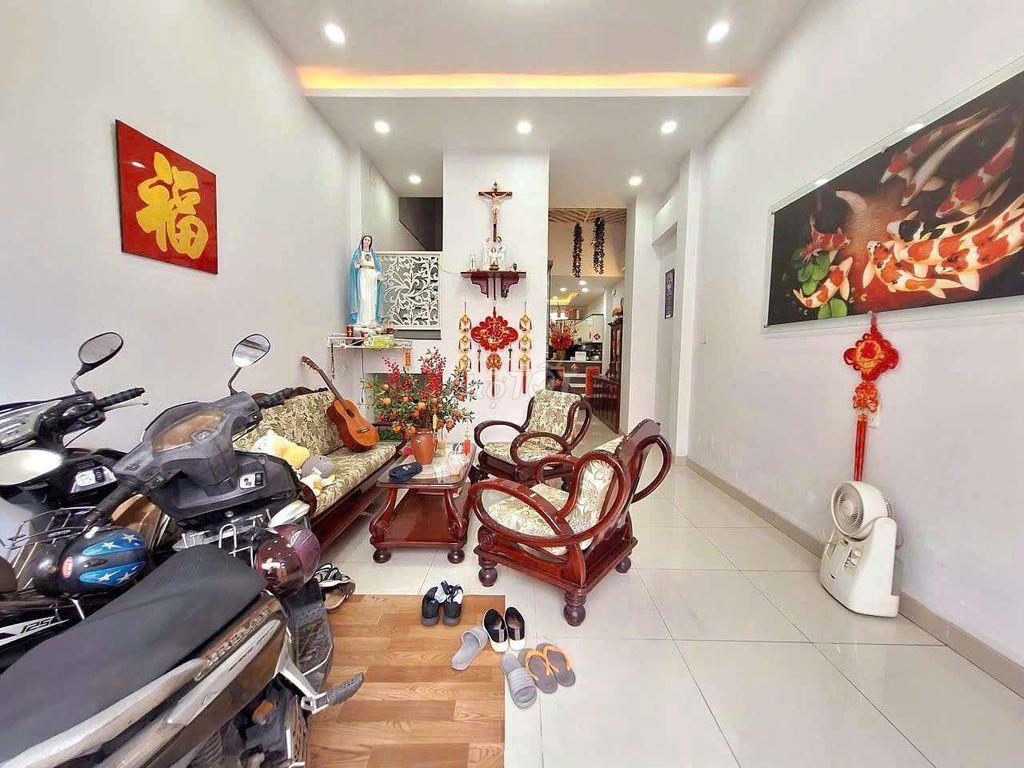 Cho thuê nhà nguyên căn hẽm xe tải thống nhất nối dài