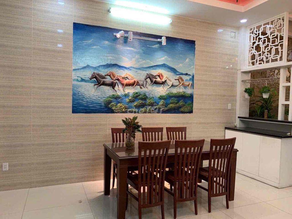bán nhà vị trí đẹp, tiện ích xung quanh đầy đủ