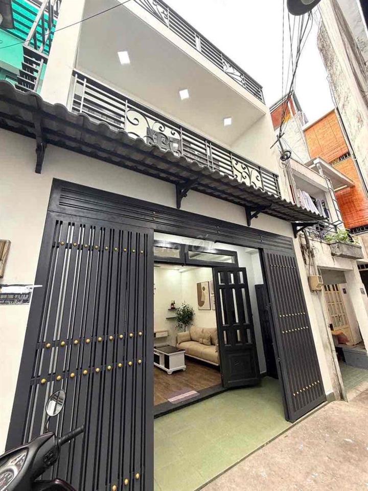Nhà đẹp 4PN, Gò Vấp, Cách MT Quang Trung chỉ 10m