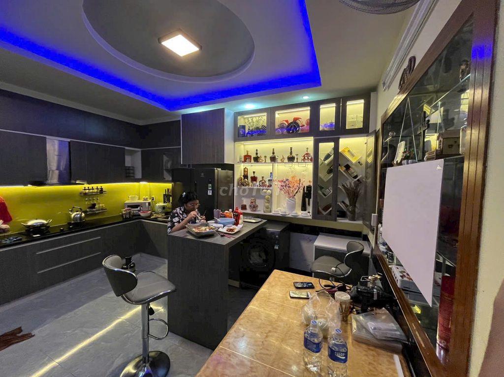 cần bán nhà gò vấp 