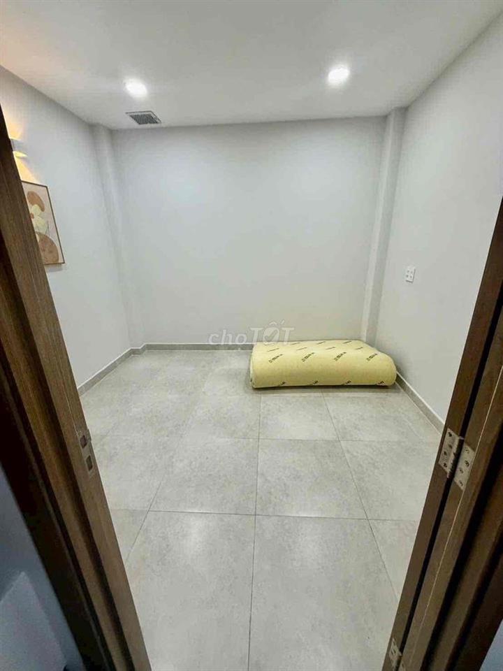 NHÀ LÊ QUANG ĐỊNH, P.7, BÌNH THẠNH  * Diện tích: 3.8m x 11.7m – CN 42m