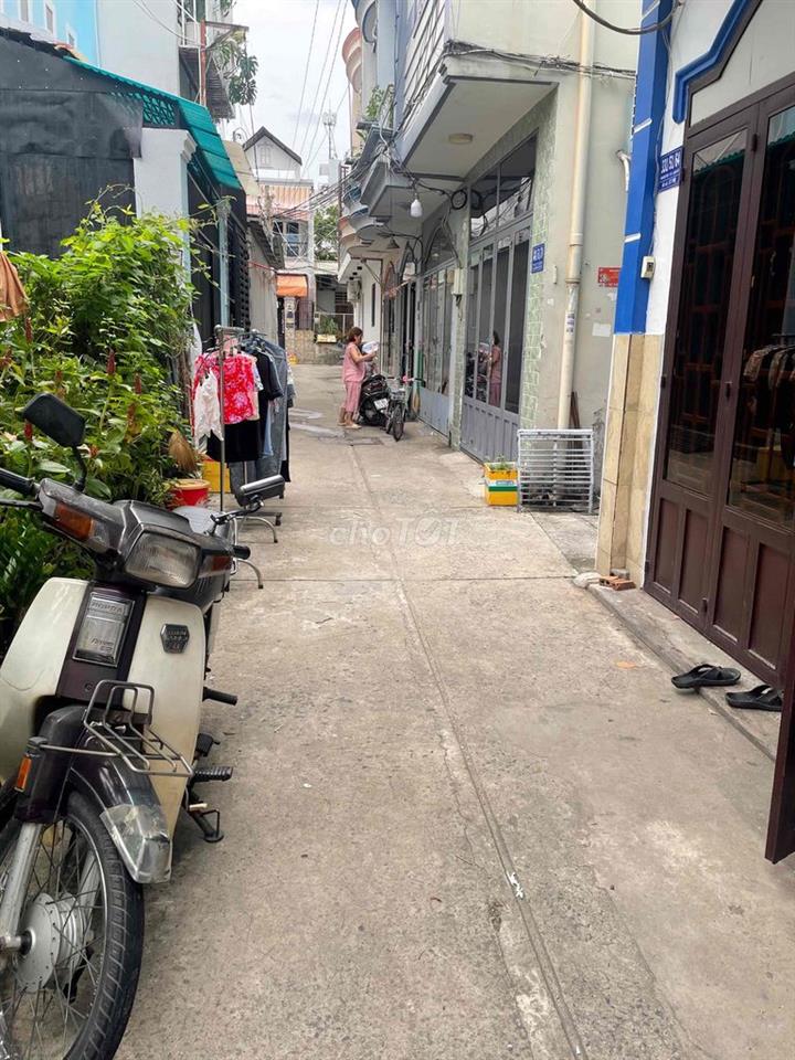 Nhà Nhỏ xinh DT 27 m  (4x7m ) 2.Tầng gồm 2 phòng ngủ 2 vệ sinh