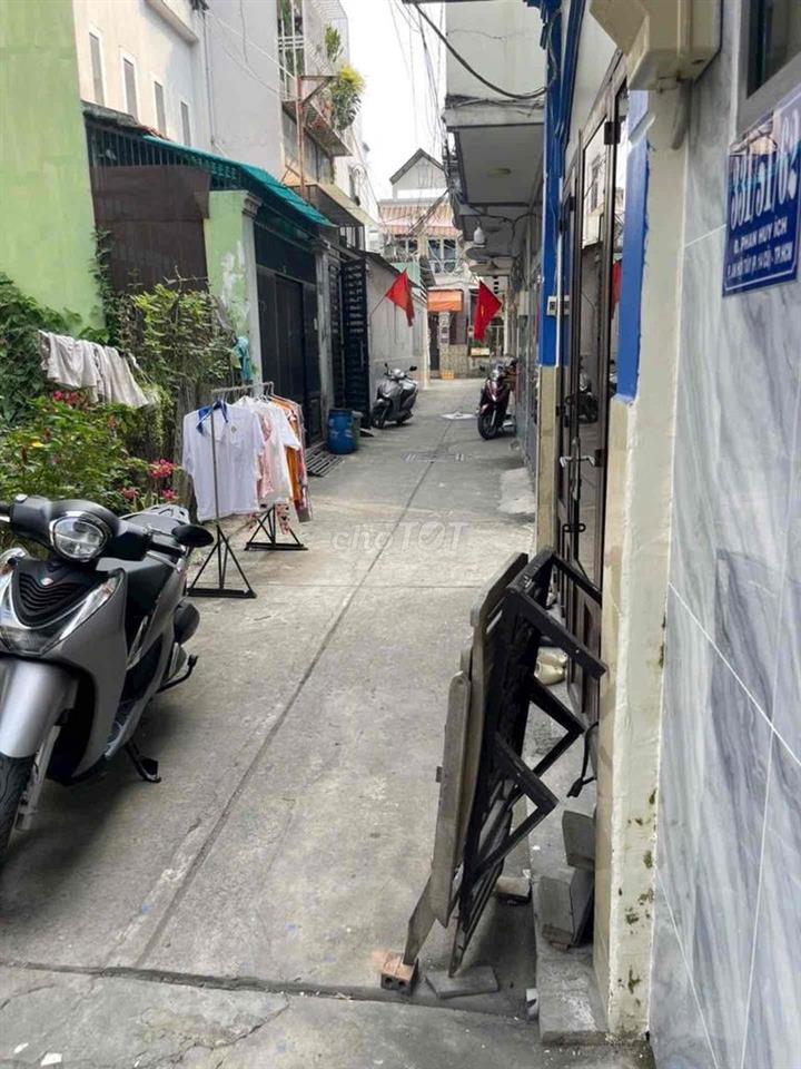Nhà Nhỏ xinh DT 27 m  (4x7m ) 2.Tầng gồm 2 phòng ngủ 2 vệ sinh