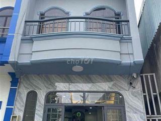 Nhà Nhỏ xinh DT 27 m  (4x7m ) 2.Tầng gồm 2 phòng ngủ 2 vệ sinh