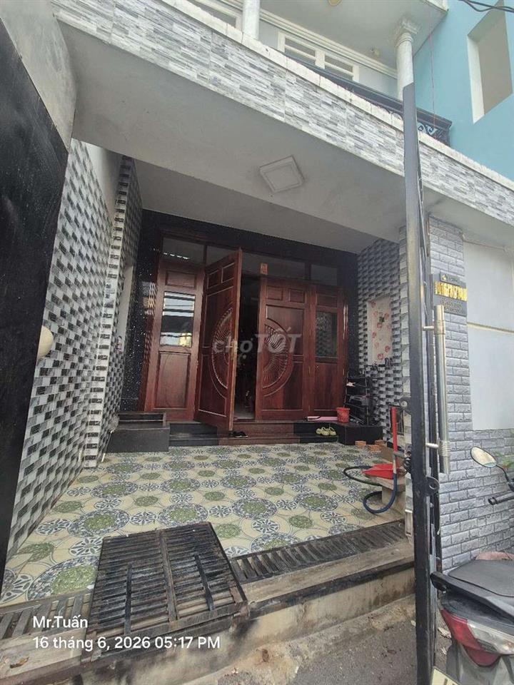 Nhà Bán hoặc cho Thuê 1 trệt 3 lầu