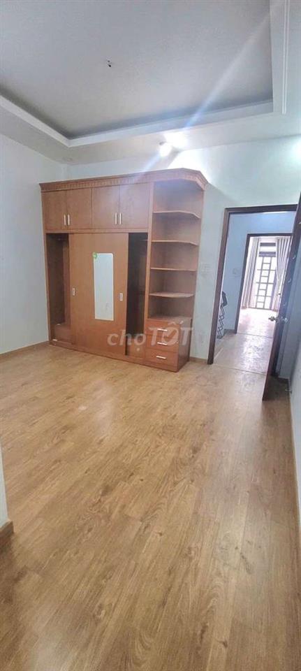 cho thuê nhà nguyên căn bùi Quang là 