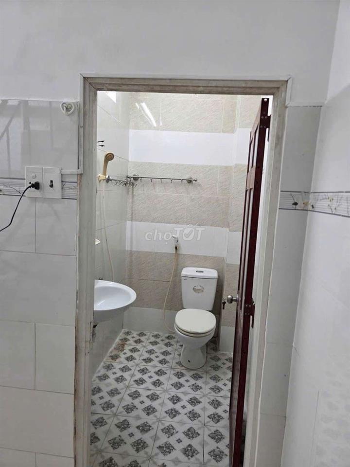 cho thuê nhà nguyên căn Huỳnh Văn nghệ 
