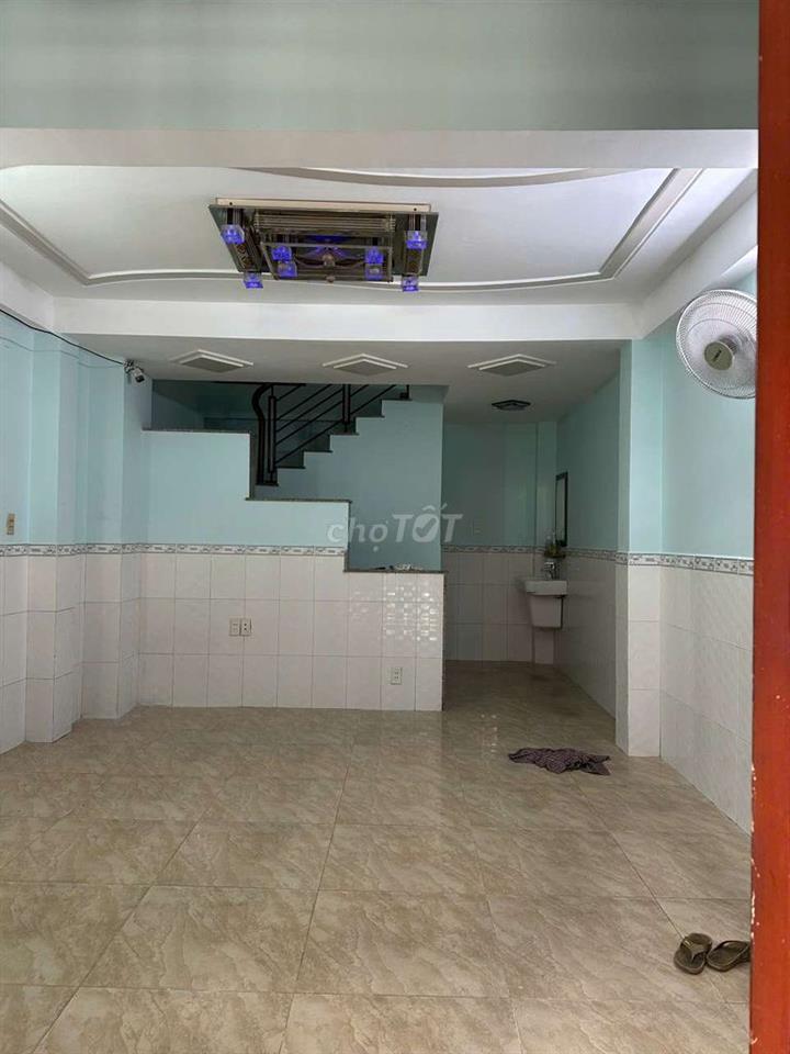 cho thuê nhà nguyên căn 4*10