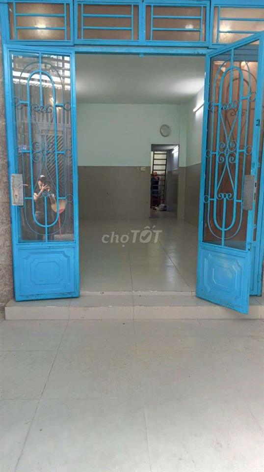 cho thuê nhà nguyên căn 4*18
