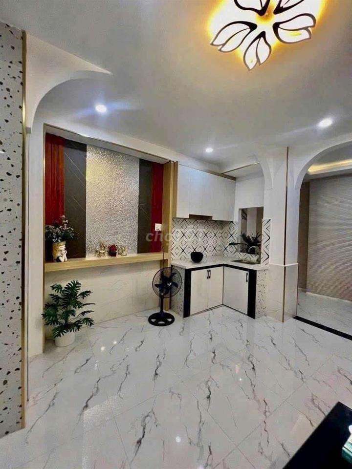 cho thuê nhà nguyên căn mới keng gò vấp 