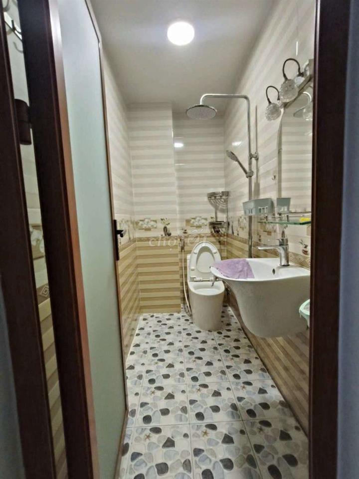 cho thuê nhà nguyên căn 5 phòng ngủ 