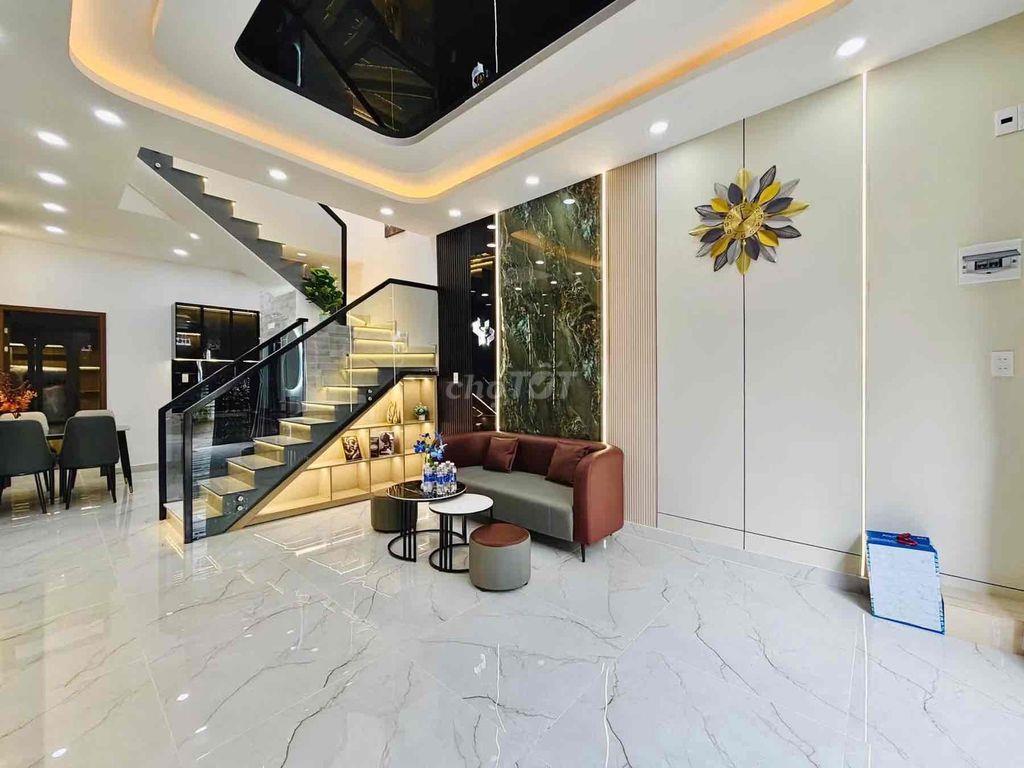 Nhà 1 xẹc 1 trệt lầu hẻm xe hơi tại Bùi Quang Là , Gò Vấp