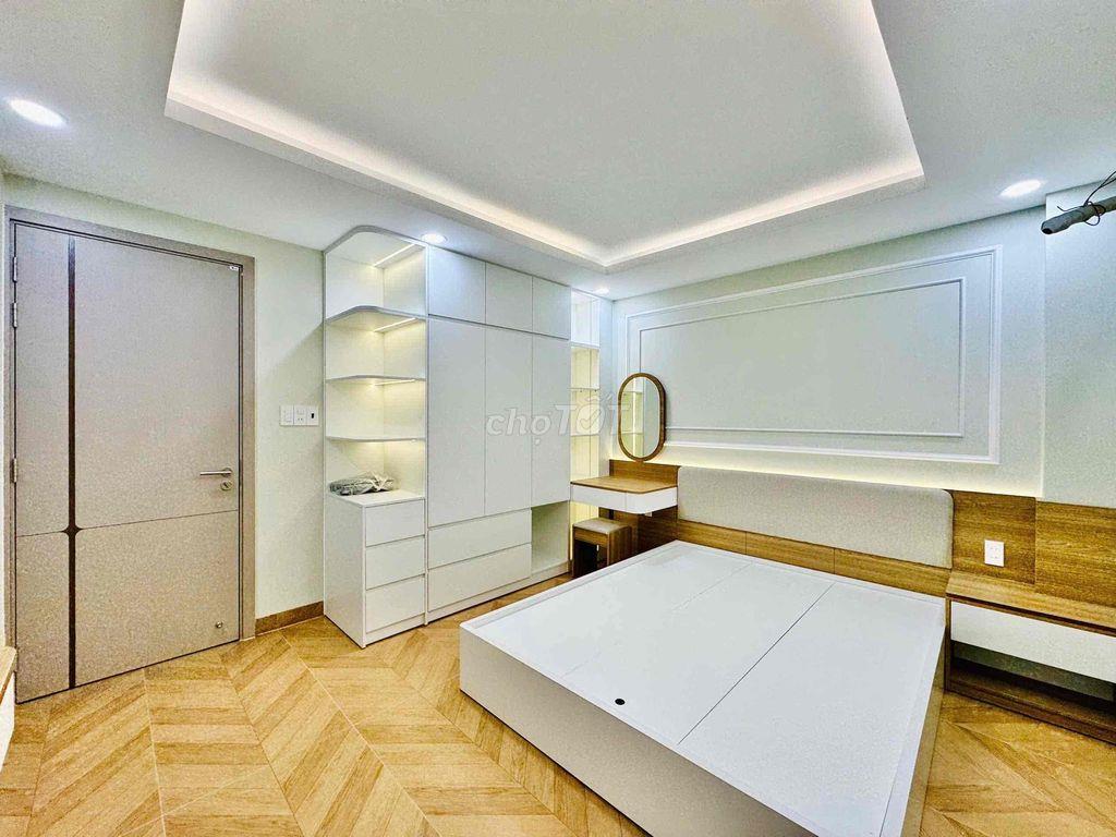 Bán nhà SHR Thống Nhất