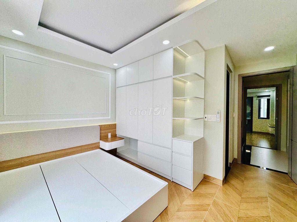 Bán nhà SHR Thống Nhất