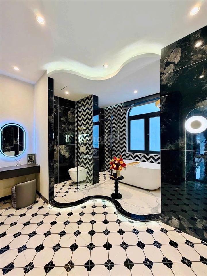 NHÀ PHỐ LUXURY XÂY MỚI 5 TẦNG 65M2  - HẺM XE TẢI 1 TRỤC - THANG MÁY