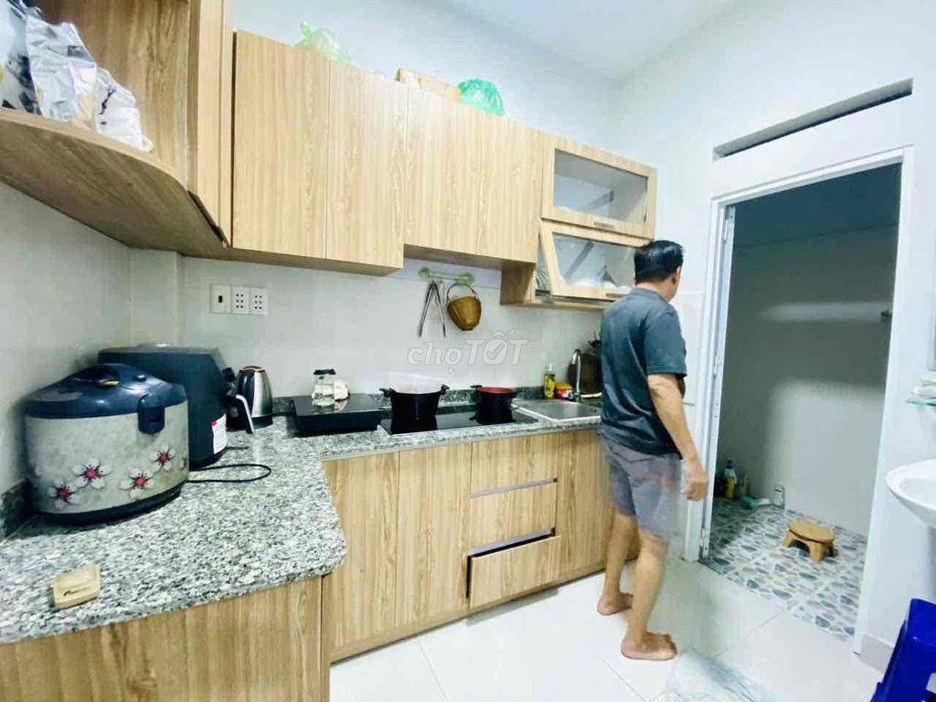 bán nhà chính chủ, hẻm lớn xe tải