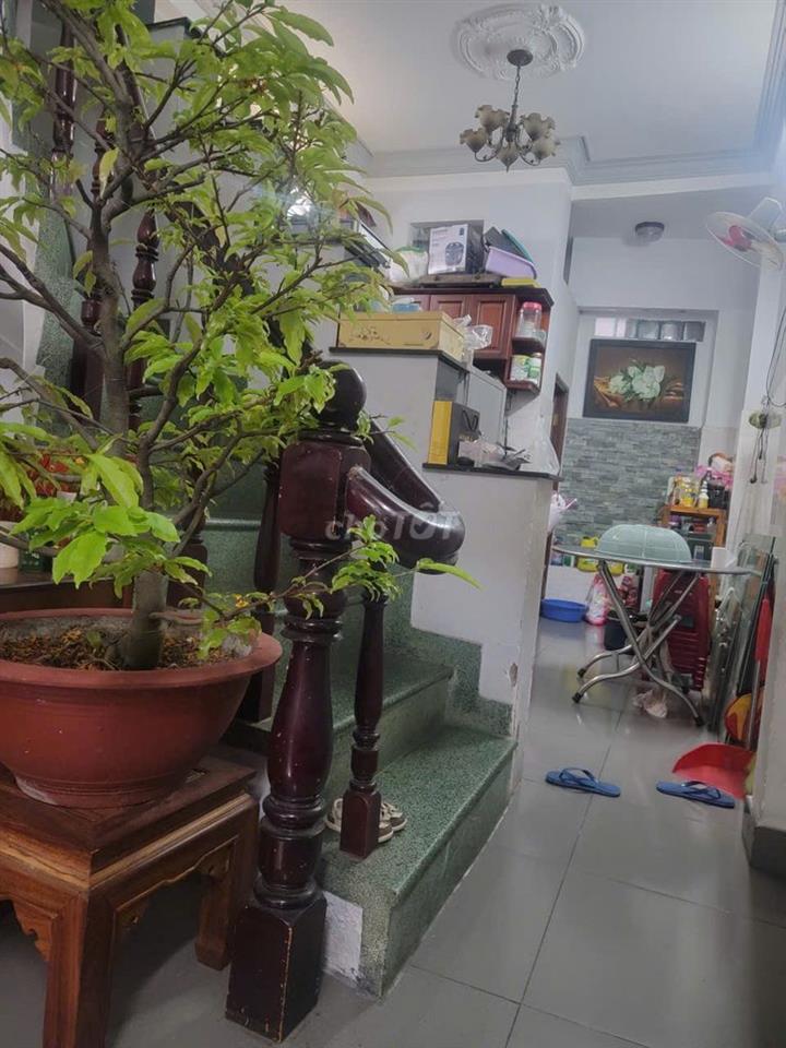Chính chủ bán nhà ở đường Thống Nhất, P16, QGV