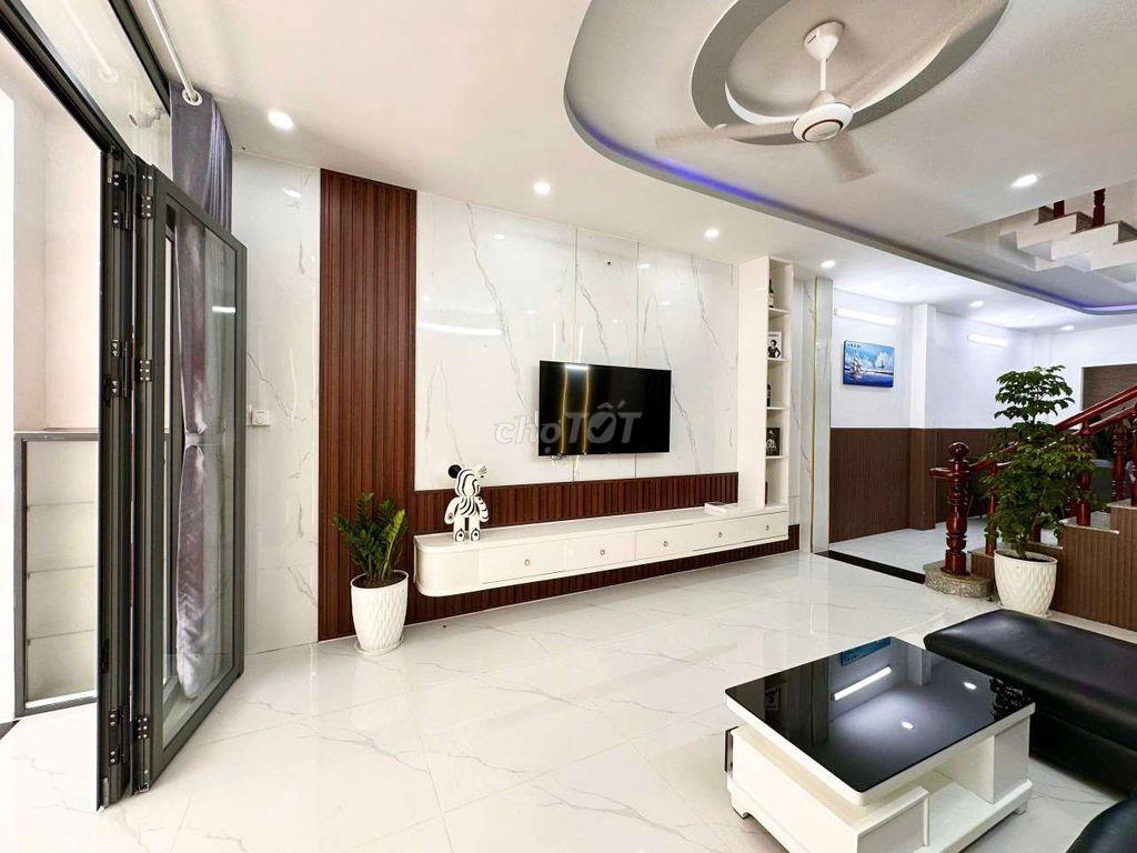 Nhà trệt, 2 lầu, khu dân cư, hẻm oto thông. Tô Ngọc Vân, Thới An,Tphcm