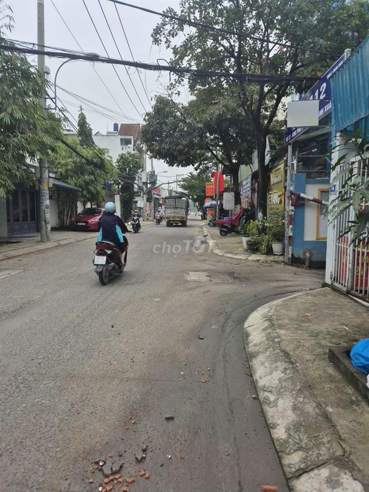 Đất góc 2 mặt tiền, tiện kdbb đa ngành, Thạnh Xuân 22, Thới An, tphcm