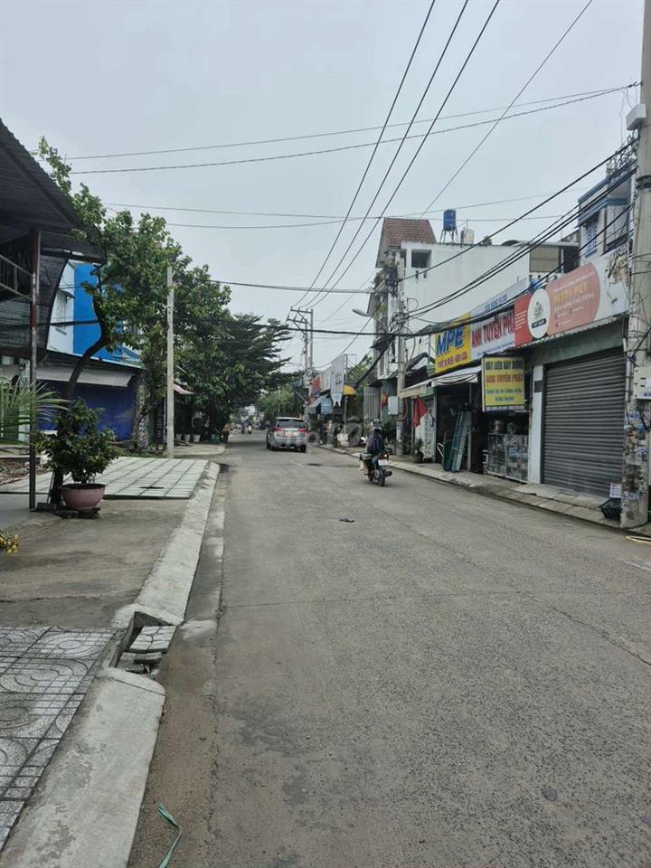 Đất góc 2 mặt tiền, tiện kdbb đa ngành, Thạnh Xuân 22, Thới An, tphcm