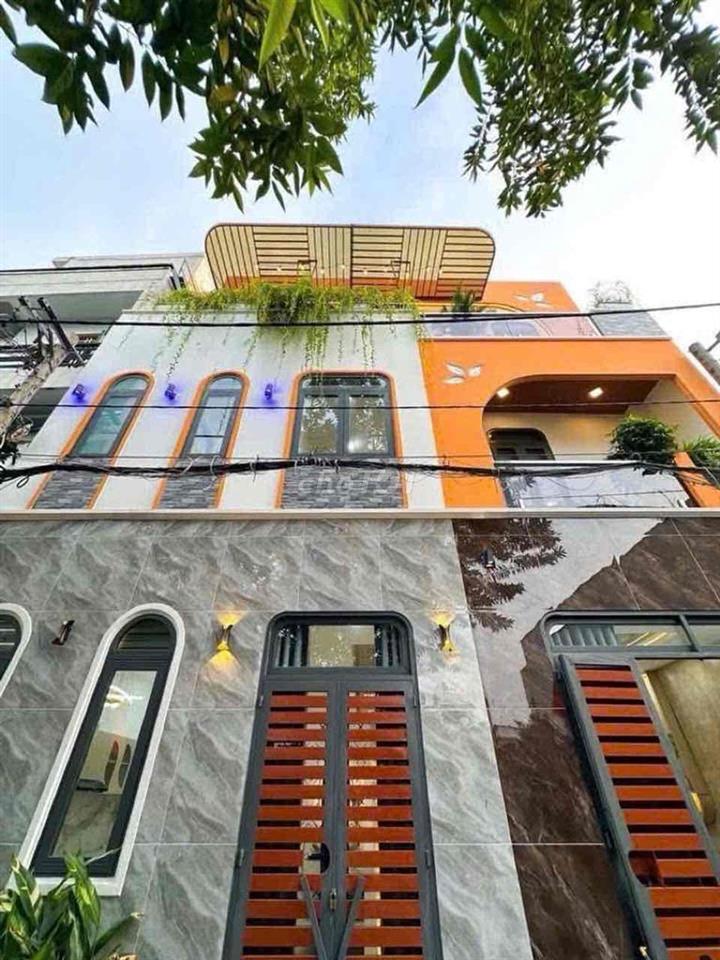 Bùi Quang Là , Gò Vấp , xe hơi đậu cửa hẻm thông , ngang 9m4