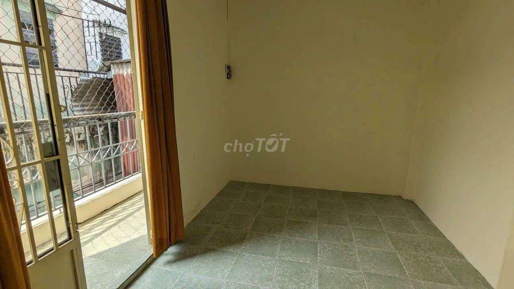Nhà Thống Nhất p16 dt 6x4m 1 lầu sổ riêng hoàn công đủ