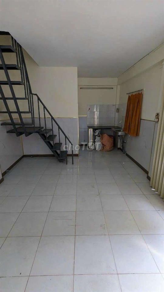 Nhà Thống Nhất p16 dt 6x4m 1 lầu sổ riêng hoàn công đủ