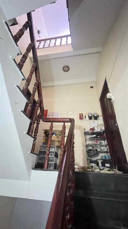 bán nhà hẻm xe hơi 1 trệt 3 lâầu 7 phòng ngủ tại gò vấp