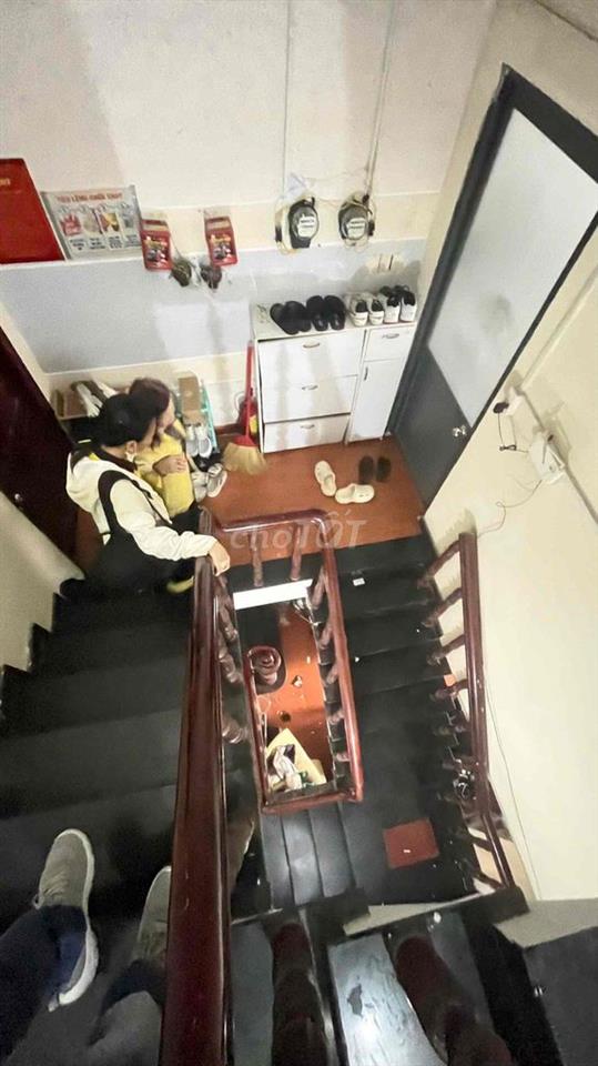 bán nhà hẻm xe hơi 1 trệt 3 lâầu 7 phòng ngủ tại gò vấp