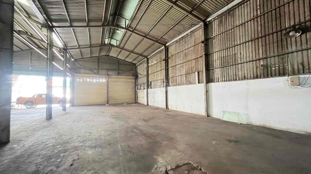 CHO THUÊ MẶT BẰNG 800m2 KINH DOANH ĐA NGÀNH NGHỀ TẠI LINH XUÁN