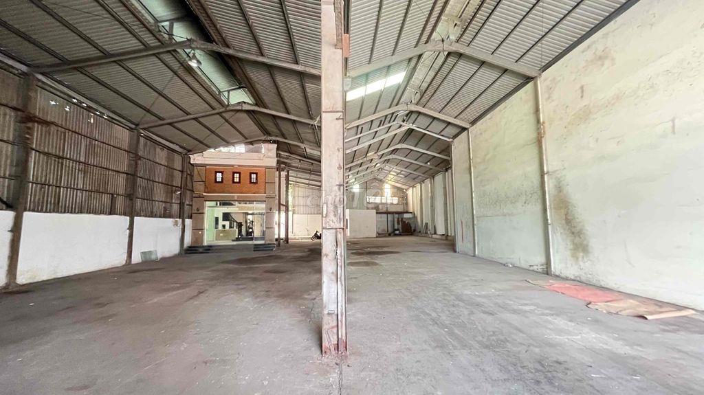 CHO THUÊ MẶT BẰNG 800m2 KINH DOANH ĐA NGÀNH NGHỀ TẠI LINH XUÁN