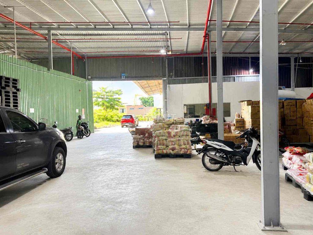 CHO THUÊ XƯỞNG DIỆN TÍCH TỪ 700m2 - 1100m2