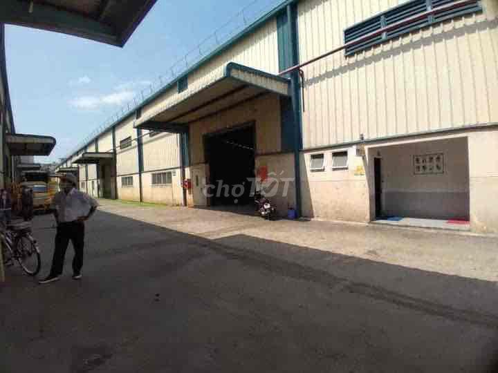 CHO THUÊ KHO 2650m2 PCCC ĐẠT CHUẨN PHÙ HỢP LOGISTIS TẠI LINH TRUNG